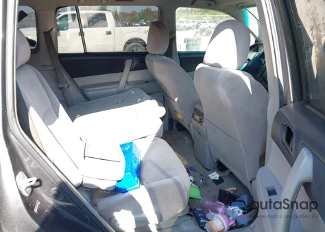 2008 Toyota Highlander из США, поврежденный, VIN JTEDS41A382051112